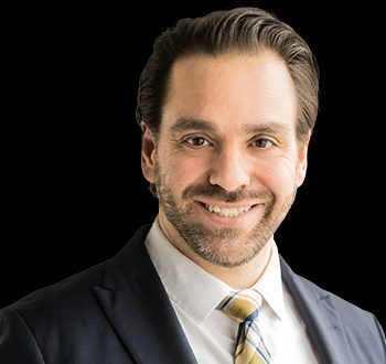 Photo de John Lambrinos, Conseiller en gestion de patrimoine, membre de l'équipe expert.