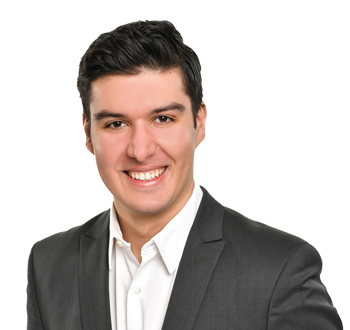Photo de Adrien Khendek, Analyste en placement, membre de l'équipe expert.