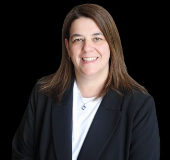 Photo de Julie Latreille,, Associée principale en gestion de patrimoine, membre de l'équipe expert.