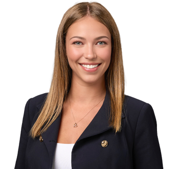 Photo de Sophie Weynandt-Savard, Associée en gestion de patrimoine, membre de l'équipe expert.