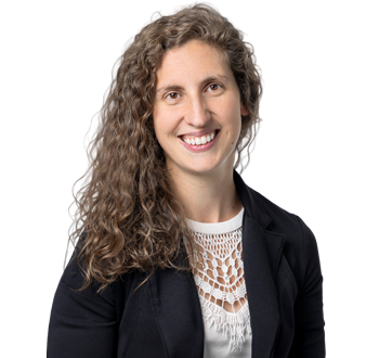 Photo de Marie-Josée Bernard, Associée en gestion de patrimoine, membre de l'équipe expert.