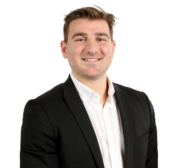 Photo de Joey Boucher, Adjoint en placement, membre de l'équipe expert.