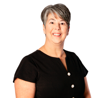 Photo de Suzie Lalumière, Associée principale en gestion de patrimoine, membre de l'équipe expert.