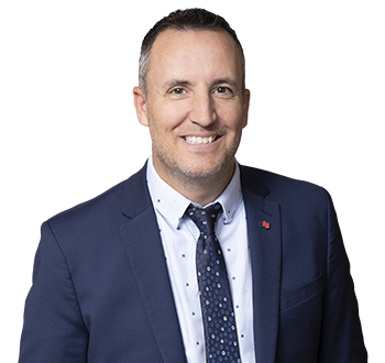 Photo de Gestionnaire de portefeuille, Conseiller principal en gestion de patrimoine et conseiller en gestion de patrimoine, membre de l'équipe expert.