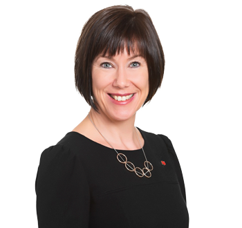 Photo de Julie Martin, Associée en gestion de patrimoine, membre de l'équipe expert.