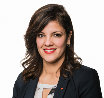 Photo de Arianne Gainza, Directrice développement hypothécaire, collaboratrice et partenaire.